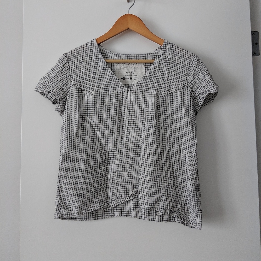 Not perfect linen top grid small/medium
